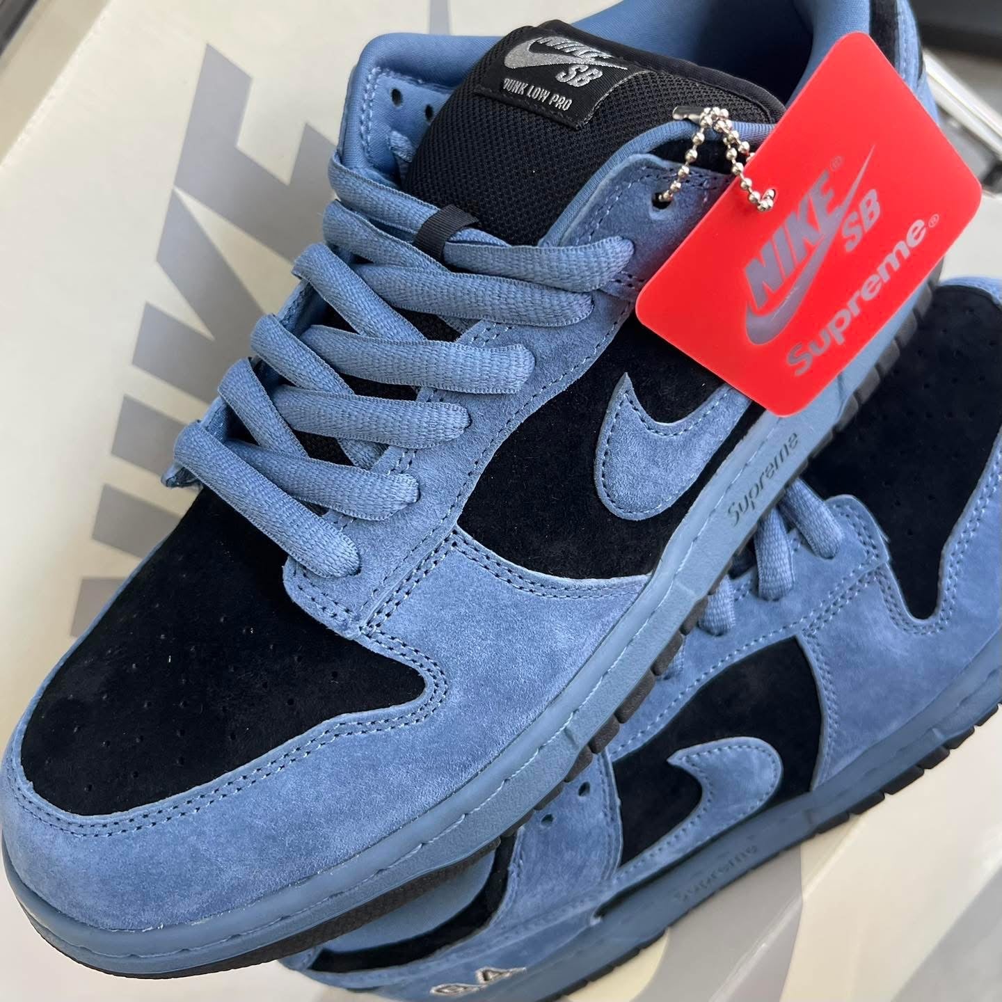 NIKE SB DUNK LOW SUPREME 94 OCEAN FOG