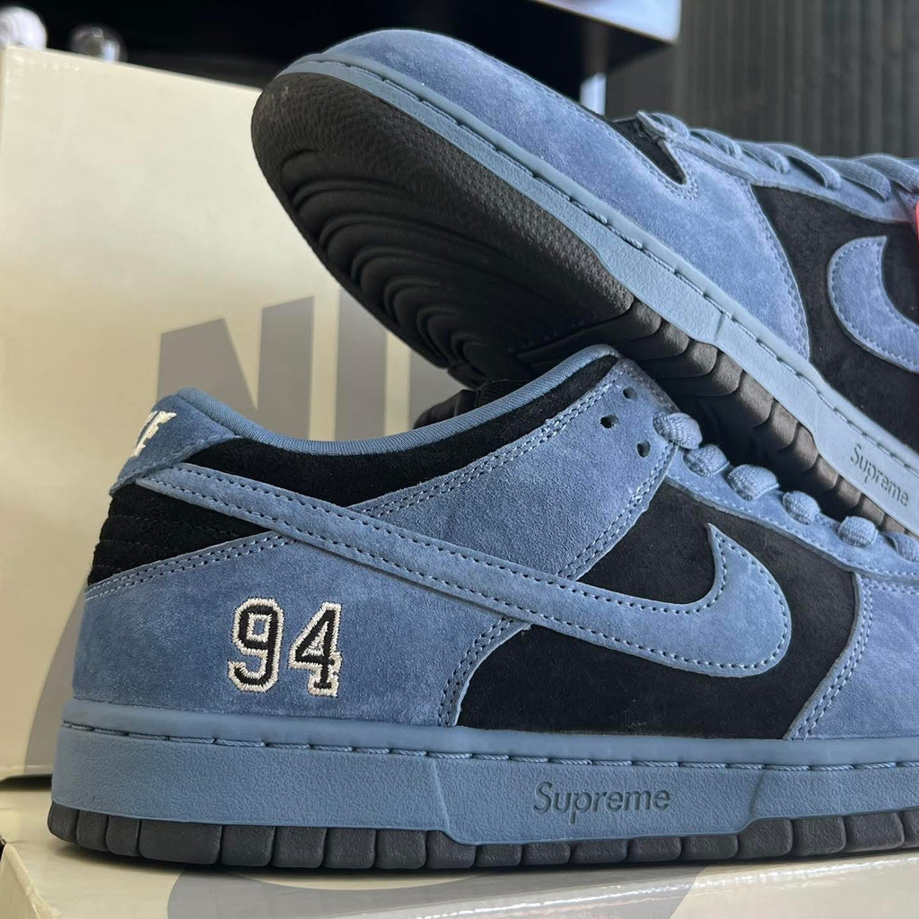 NIKE SB DUNK LOW SUPREME 94 OCEAN FOG
