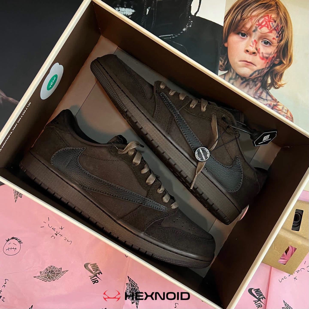 Travis Scott x Air Jordan 1 Low Velvert Brown
