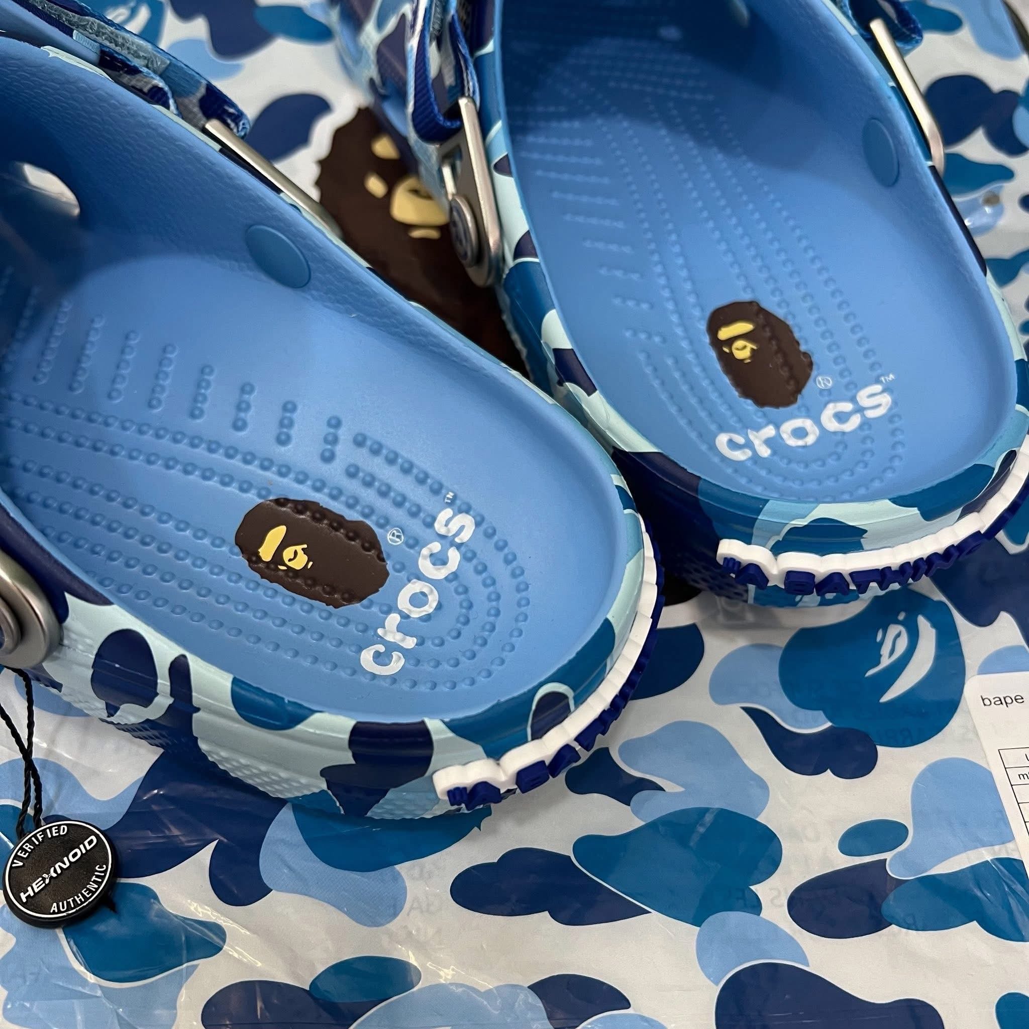CROCS CLASSIC CLOG A BATHING APE ABC CAMO BLUE