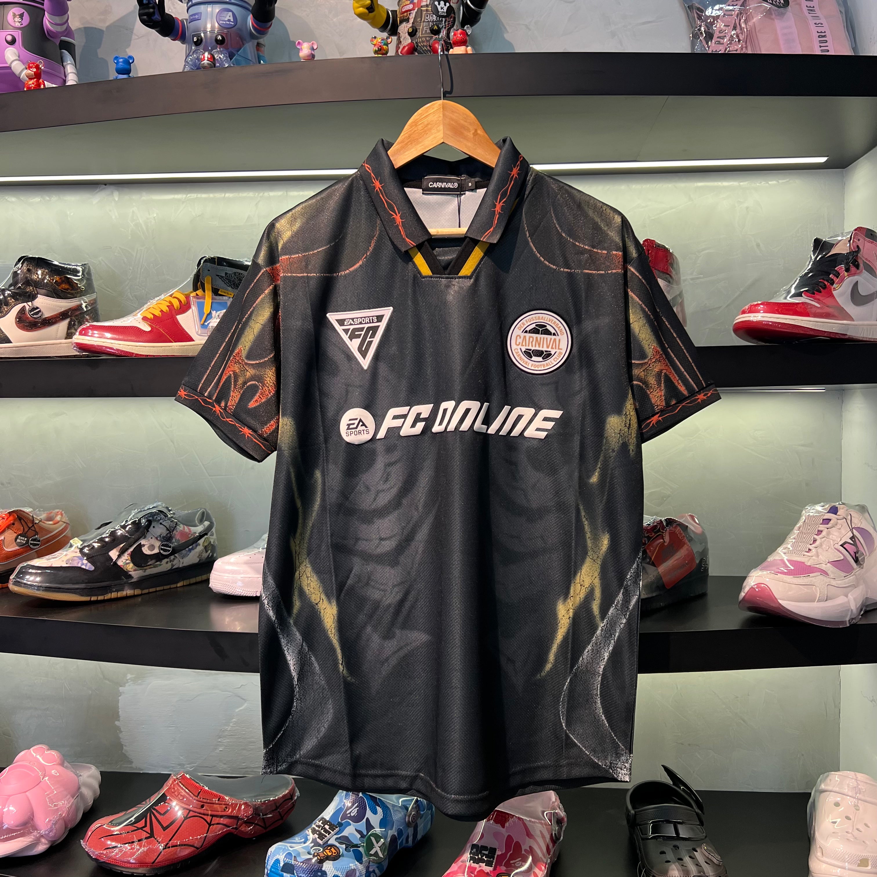 CARNIVAL X FC ONLINE NATIONALELF JERSEY BLACK/RED