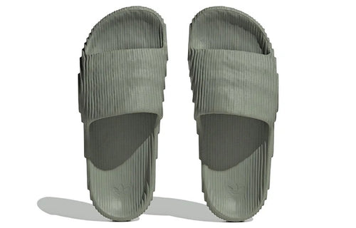 ADIDAS ADILETTE 22 SLIVER GREEN