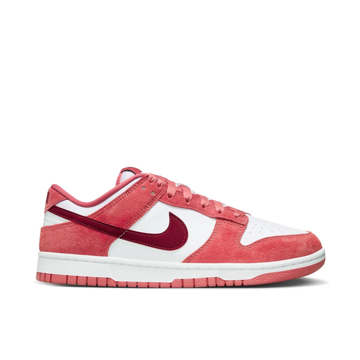 Nike Dunk Low Valentine's Day