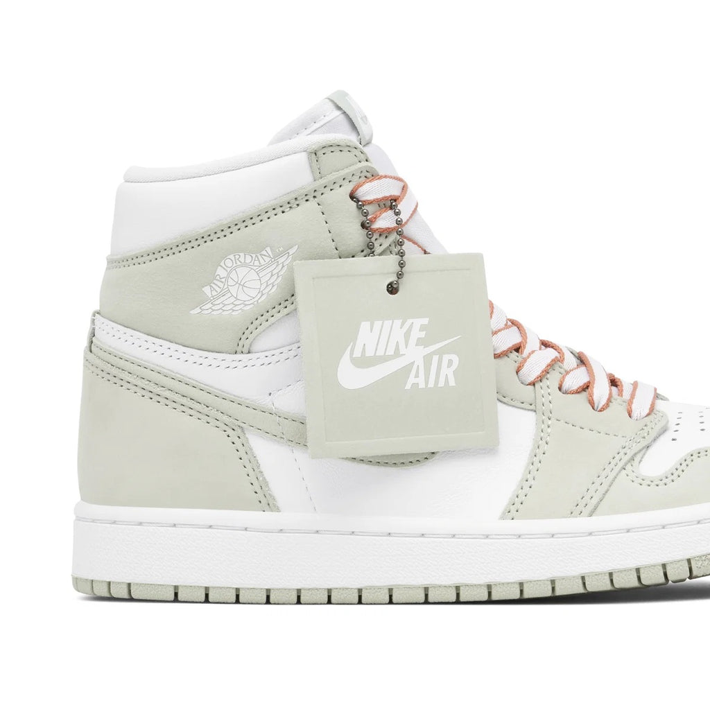 Air Jordan 1 Retro High OG Seafoam