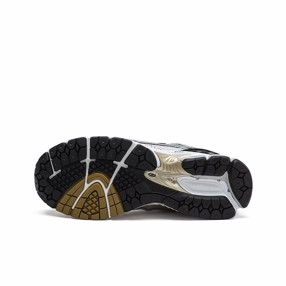 NEW BALANCE 1906 METALLIC GOLD