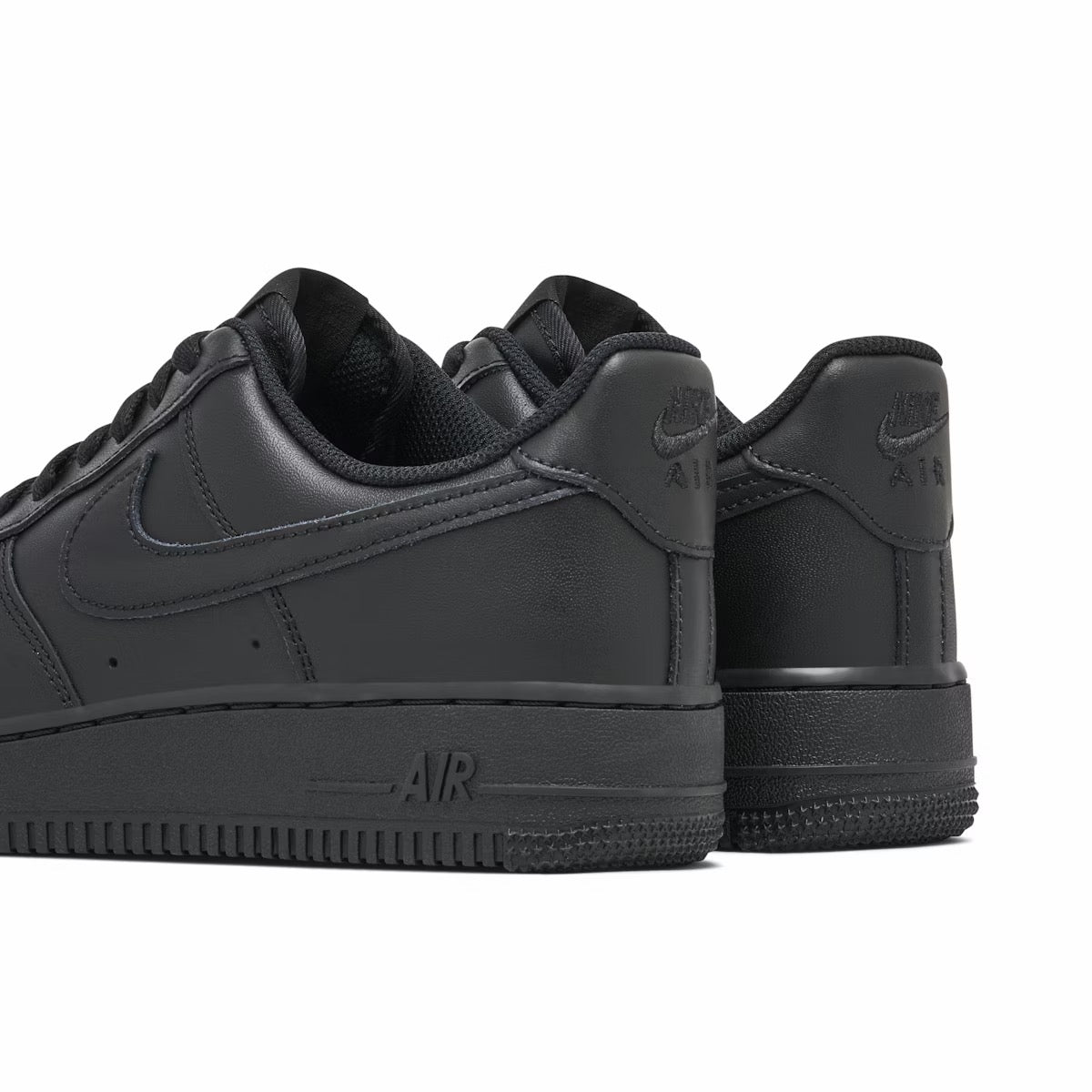 AIR FORCE 1 LOW BLACK