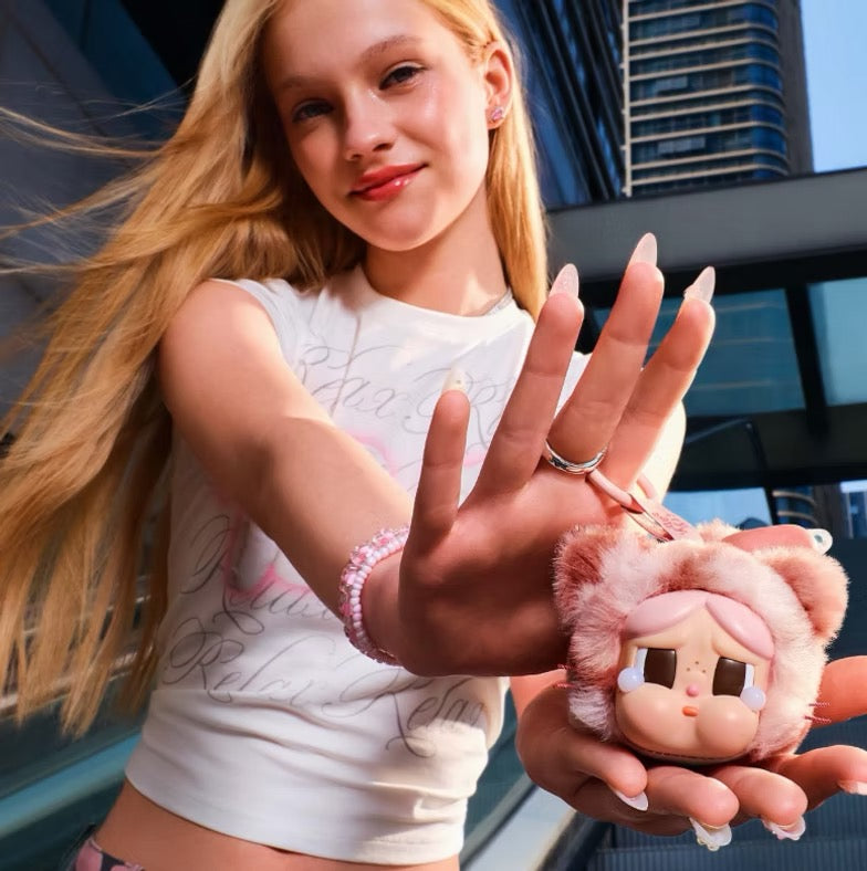 CRY BABY WILD CUTIES SERIES VINYL PLUSH DOLL PENDANT