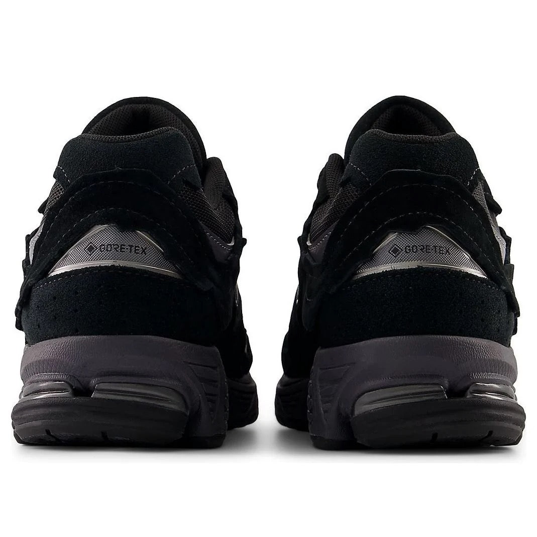 New Balance 2002R Gore-Tex Black