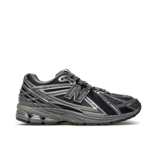 NEW BALANCE 1906R BLACK METALLIC SLIVER